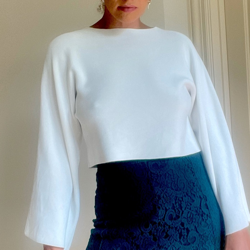 Zara Knit Ivory Cropped Sweater with flare sleeves